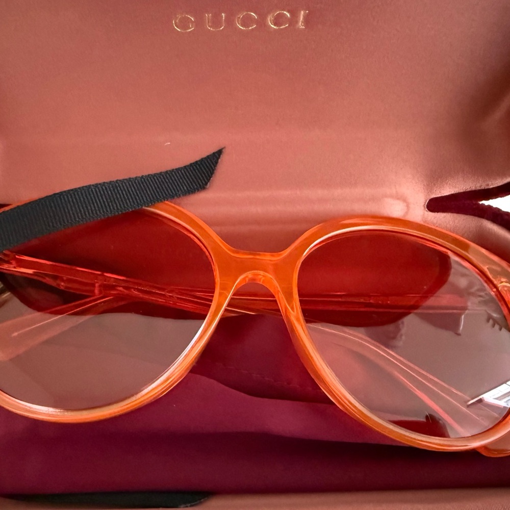 Gucci Orange Oversized Sunglasses with Gradient Lenses - Picture 3 of 6